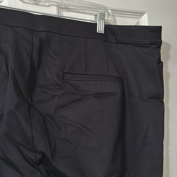 Catherine’s Capri Pants NWT - Picture 6 of 7